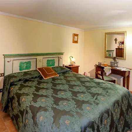 Villa Sleeps 8 Pool Air Con Wifi *