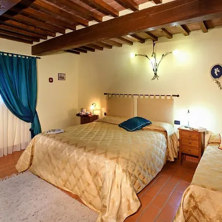 Sleeps 8 Pool Air Con Wifi * Citerna