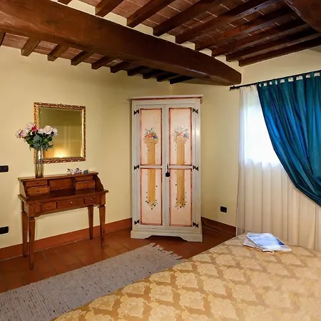 Villa Sleeps 8 Pool Air Con Wifi