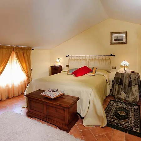 Sleeps 8 Pool Air Con Wifi *